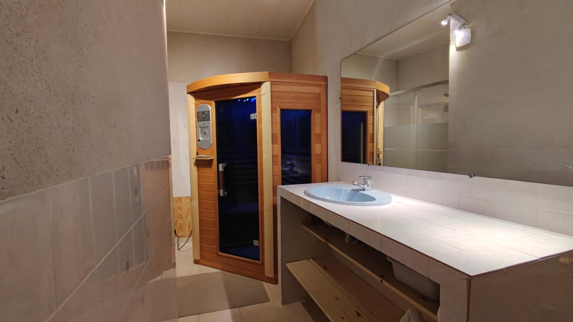 Chalet Mounette Ski Sauna Lac Embrun Puy-Sanieres Bagian luar foto